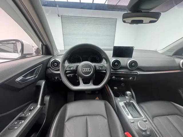 Audi Q2L — Фото автомобиля 14