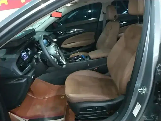 Buick Regal — Фото автомобиля 14