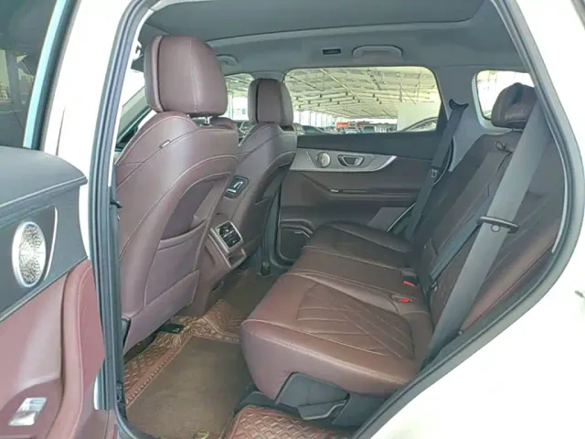 Chery Tiggo 8 PRO — Фото автомобиля 16