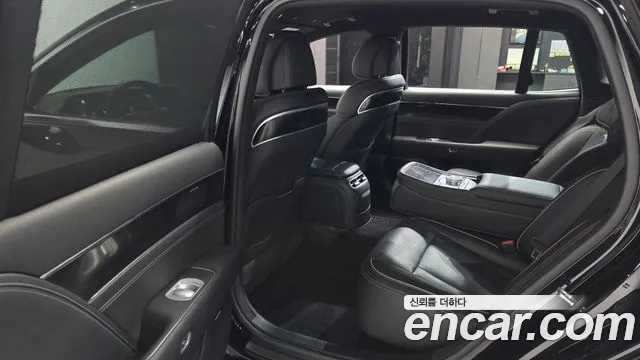 Genesis G90 RS4 — Фото автомобиля 16