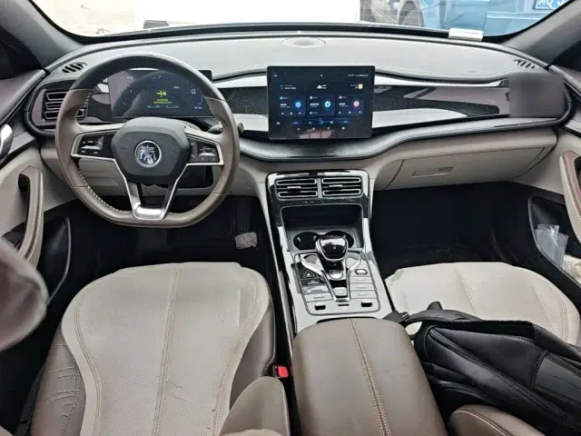 BYD Qin PLUS — Фото автомобиля 9