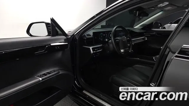 Hyundai Grandeur GN7 — Фото автомобиля 10