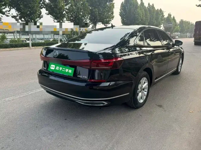 Volkswagen Passat — Фото автомобиля 6