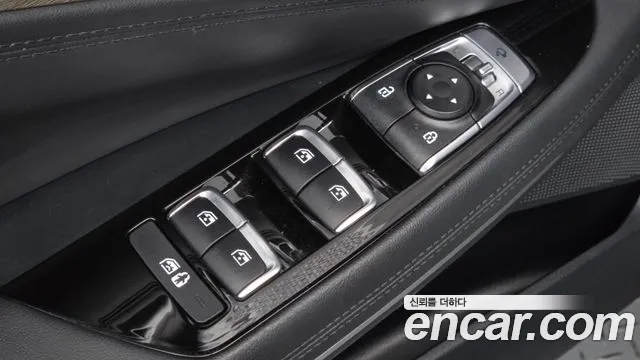 Kia K8 K8 Hybrid — Фото автомобиля 15