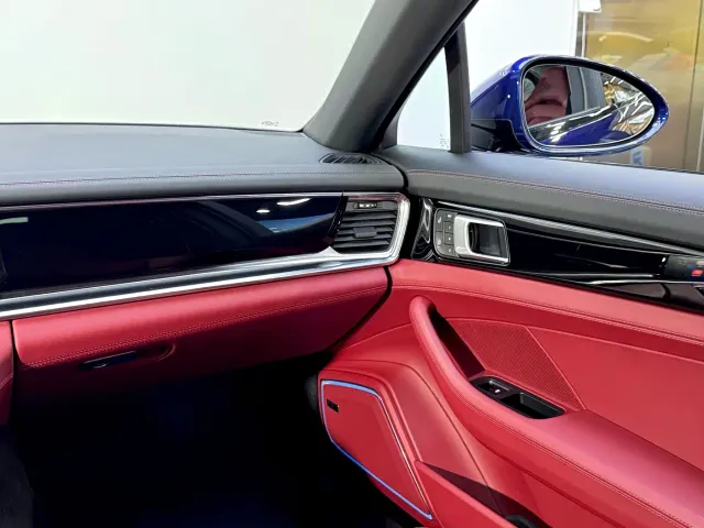 Porsche Panamera — Фото автомобиля 21