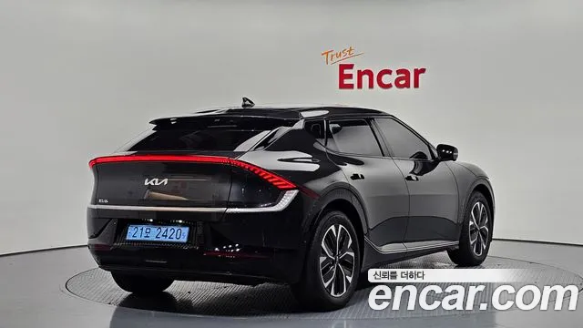 Kia EV6 Long Range — Фото автомобиля 2