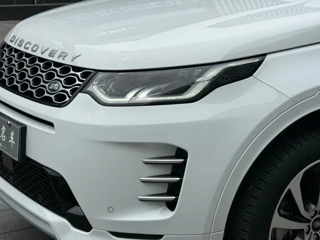Land Rover Discovery Sport — Фото автомобиля 8