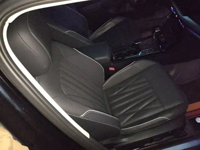 Volkswagen Passat — Фото автомобиля 24