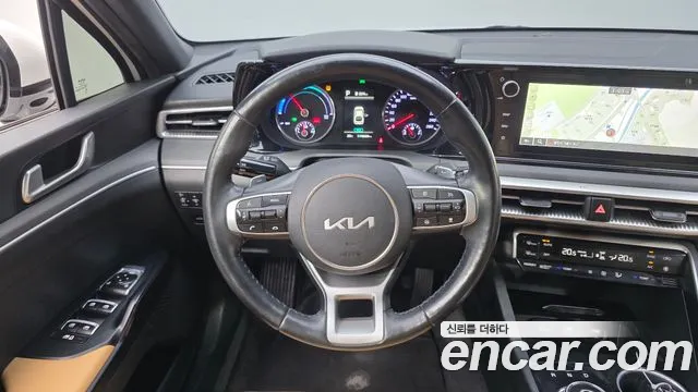 Kia K5 Generation 3 — Фото автомобиля 13