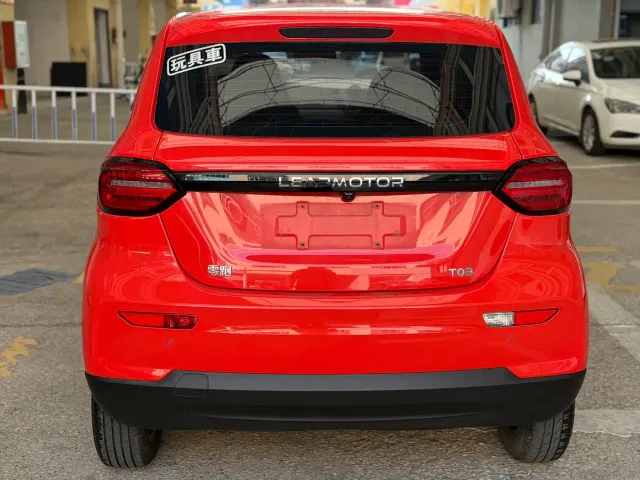 Leapmotor T03 — Фото автомобиля 6