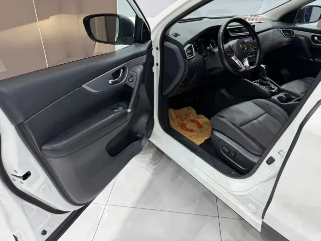 Nissan Qashqai — Фото автомобиля 7