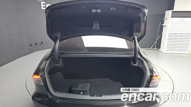 Hyundai Grandeur — Фото автомобиля 20