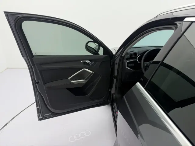 Audi Q3 — Фото автомобиля 21