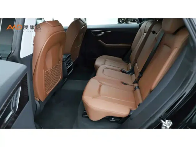 Audi Q8 — Фото автомобиля 7