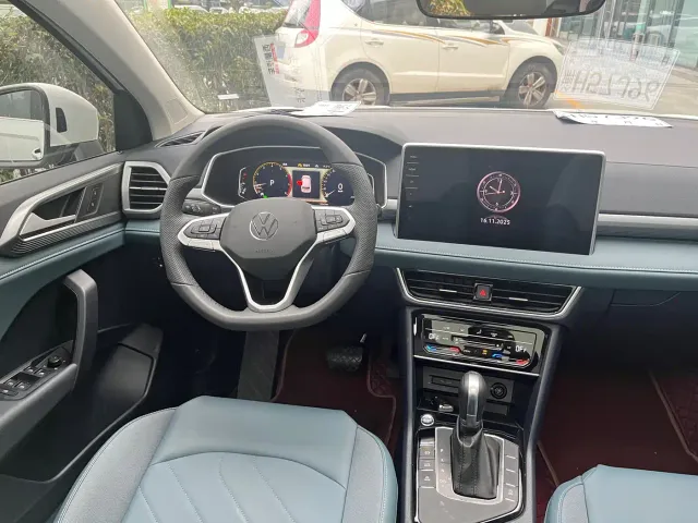 Volkswagen Tharu — Фото автомобиля 13