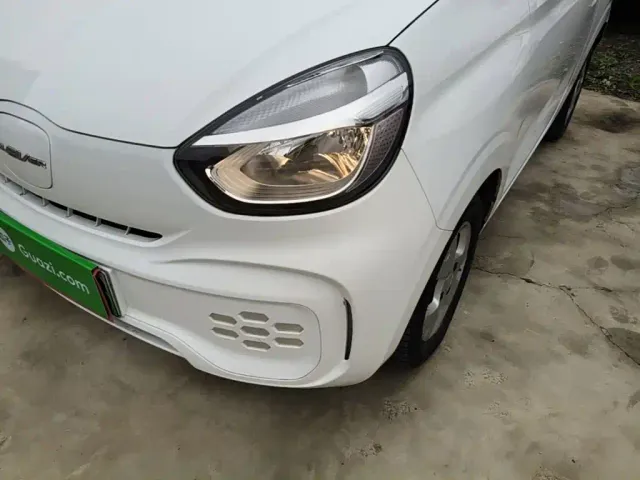 Roewe Clever — Фото автомобиля 23