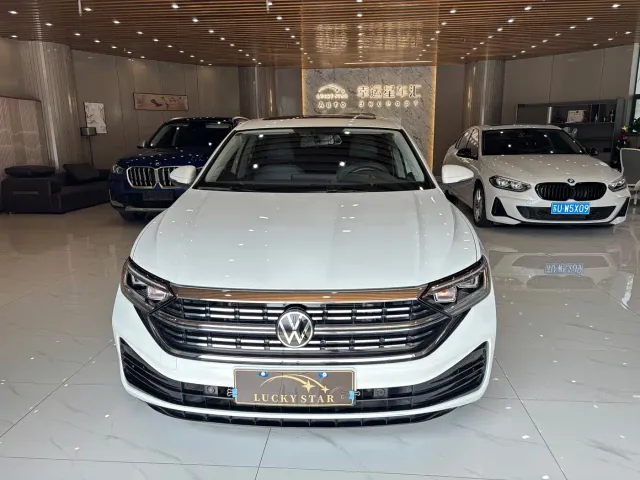 Volkswagen Sagitar — Фото автомобиля 8