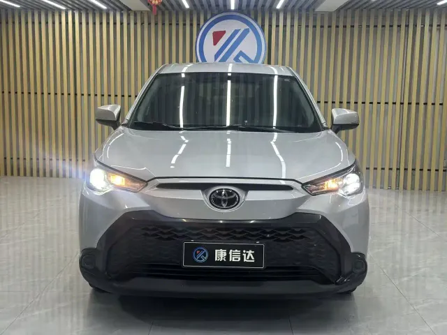 Toyota Frontlander — Фото автомобиля 2