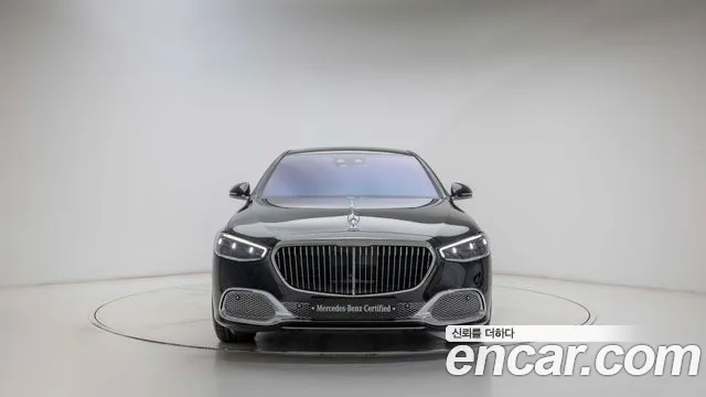 Mercedes-Benz S-Class — Фото автомобиля 3