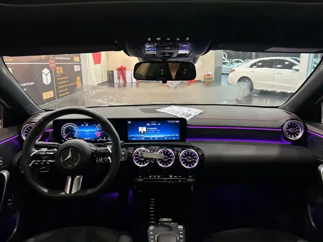 Mercedes-Benz A-Class — Фото автомобиля 5
