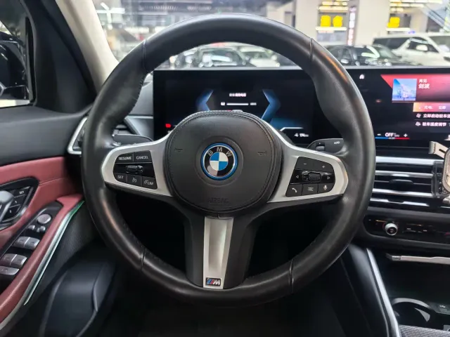 BMW i3 — Фото автомобиля 10