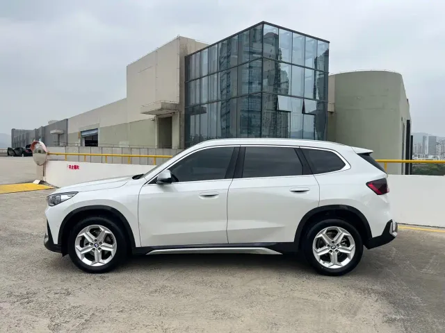 BMW X1 — Фото автомобиля 6