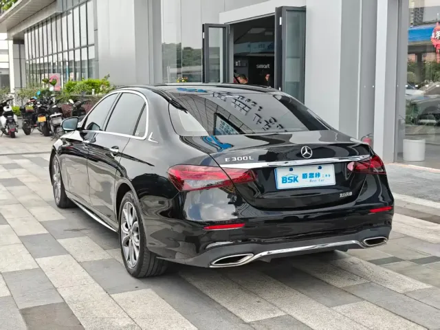 Mercedes-Benz Mercedes-Benz E-Class 2023 E 300 L Sport Luxury — Фото автомобиля 5