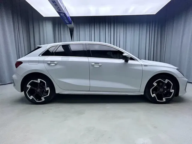 Audi A3 — Фото автомобиля 5