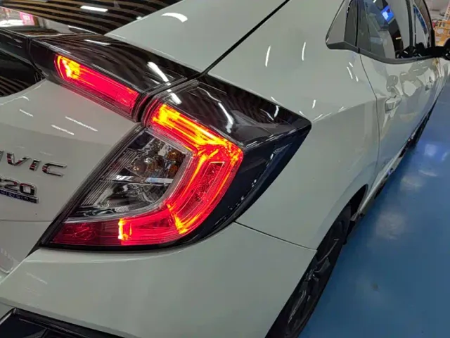 Honda Civic — Фото автомобиля 7