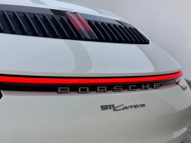 Porsche 911 — Фото автомобиля 18
