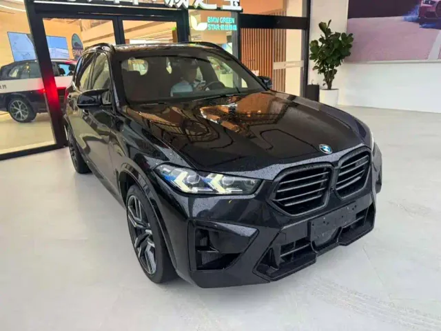 BMW X5 M — Фото автомобиля 2