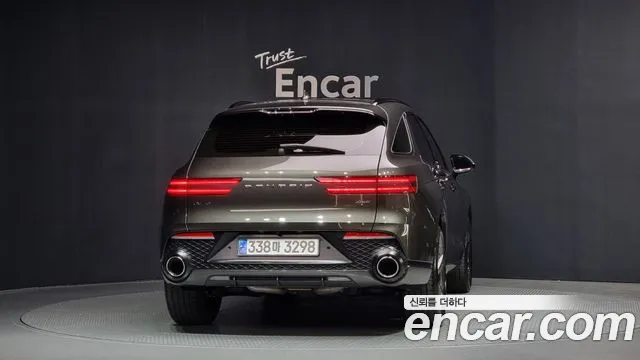 Genesis GV70 2.5T Бензин AWD — Фото автомобиля 4