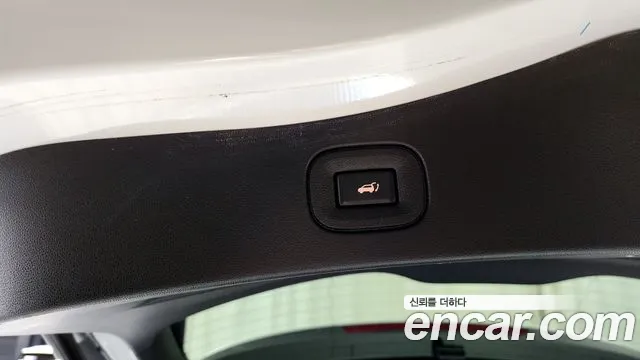 Renault-KoreaSamsung QM6 Новый QM6 2.0 GDe Première 2WD — Фото автомобиля 22