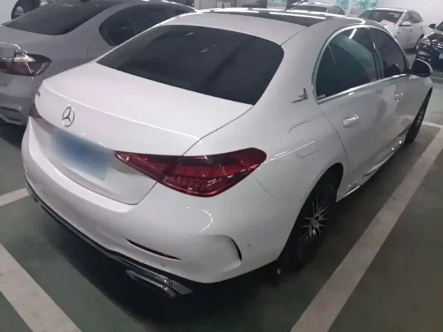 Mercedes-Benz C-Class — Фото автомобиля 6