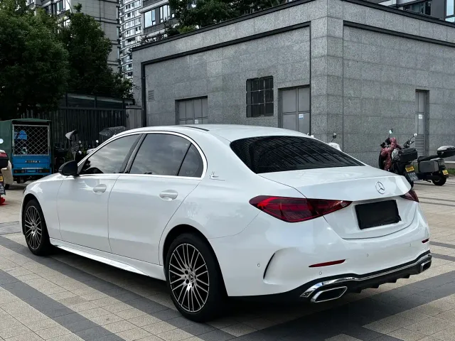 Mercedes-Benz C-Class — Фото автомобиля 16