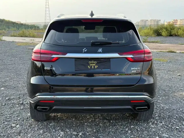 Hongqi HS5 — Фото автомобиля 5