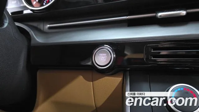 Kia Canival Carnival 4 поколение Дизель 11 мест Prestige — Фото автомобиля 24