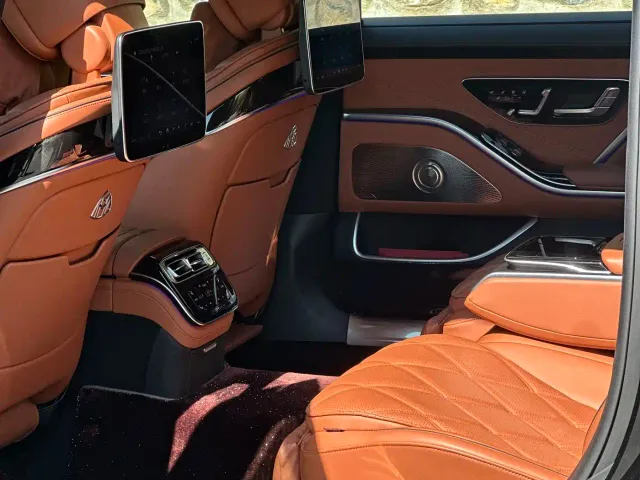 Mercedes-Benz Maybach S-Class — Фото автомобиля 12