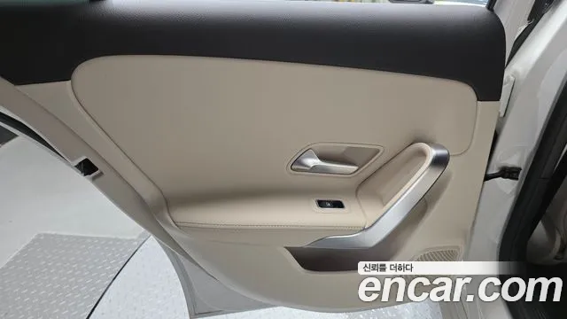 Mercedes-Benz A-Class — Фото автомобиля 7