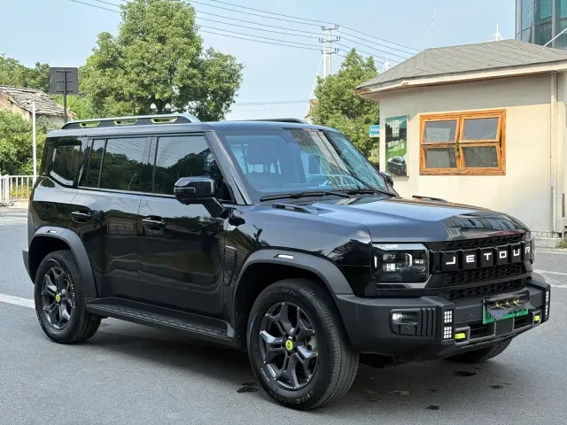 Jetour T2 — Фото автомобиля 2