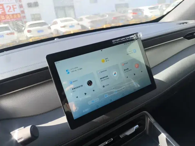 BYD Qin PLUS — Фото автомобиля 12