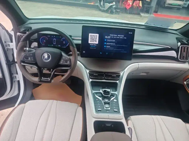 BYD Song Pro — Фото автомобиля 5