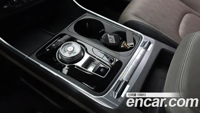 Kia Carnival 4th Gen — Фото автомобиля 9