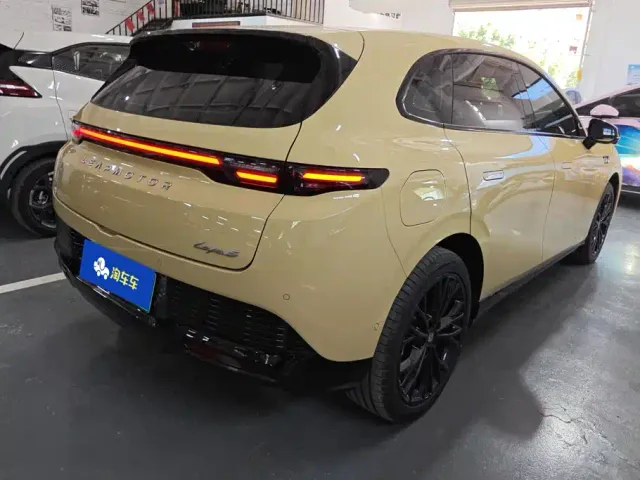 Leapmotor Lafa 5 — Фото автомобиля 3