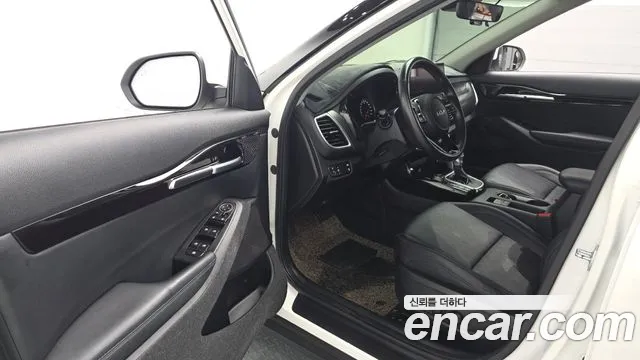 Kia Seltos Seltos Бензин 1.6 турбо 2WD — Фото автомобиля 10