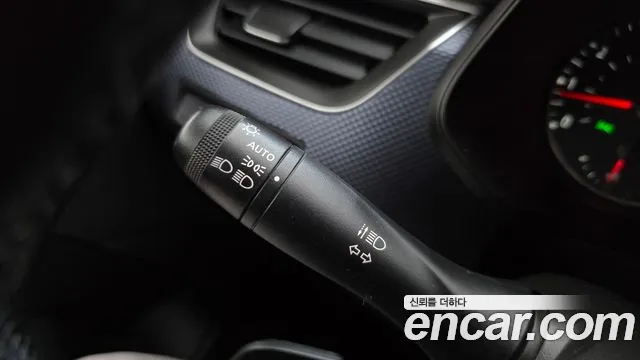 Renault Korea XM3 — Фото автомобиля 21