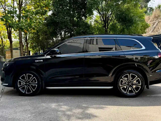 Aito M7 — Фото автомобиля 7