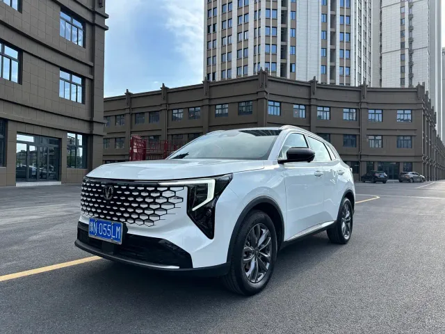 Фотография автомобиля — Changan CS55 Plus