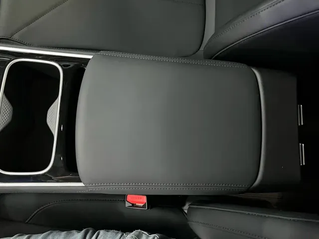 Geely Galaxy Stellar 6 — Фото автомобиля 13