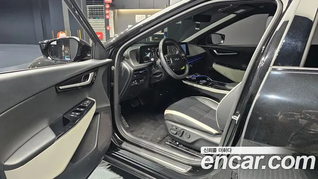 Kia EV6 — Фото автомобиля 8